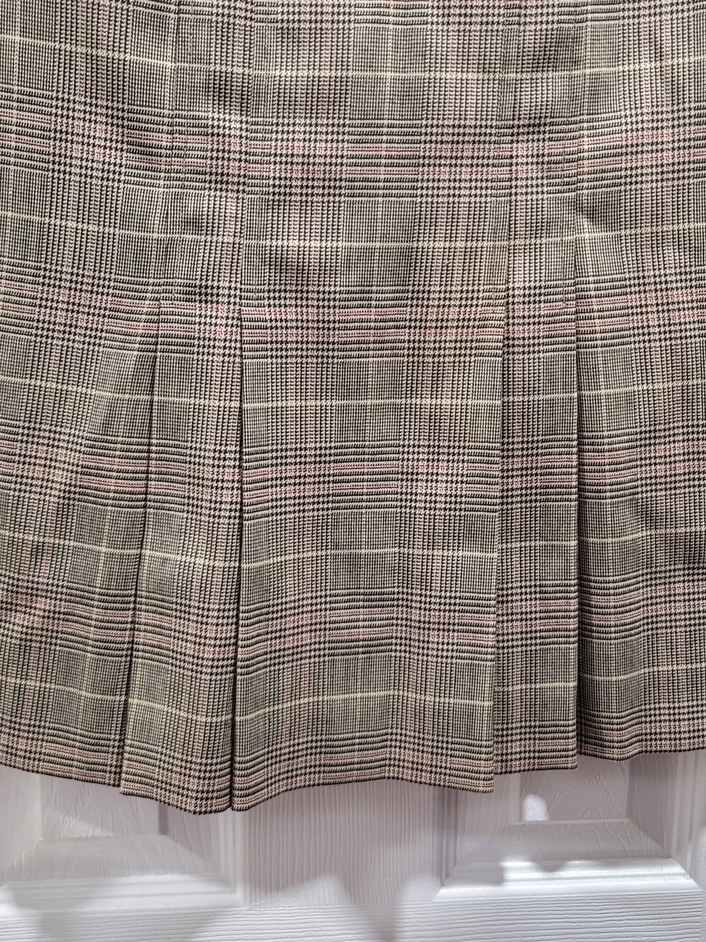 Weekend Max Mara Brown Plaid Pleated Midi Skirt Size 10 - Picture 5 of 11